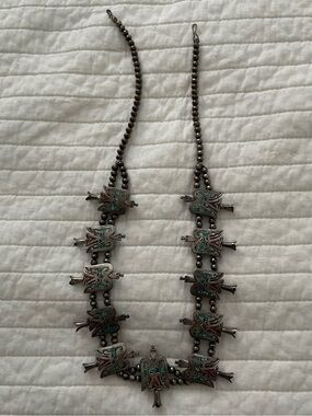 NAVAJO STERLING SILVER 28” PEYOTE BIRD SQUASH BLOSSOM W/ CHIP TURQUOISE & CORAL